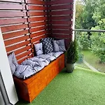 Apartment Nowoczesny Z Widokiem Na Park Rzeszow