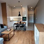 Apartment Nowoczesny Z Widokiem Na Park Rzeszow