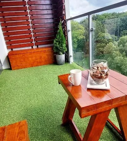 Nowoczesny Z Widokiem Na Park Apartman