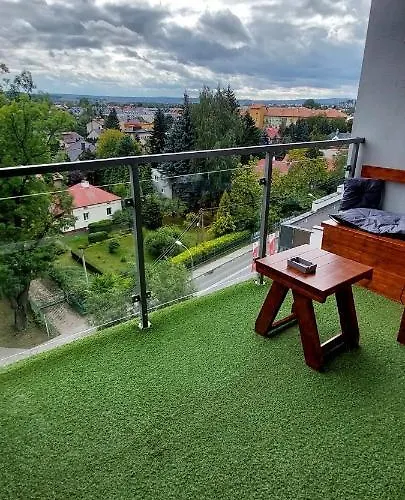 Nowoczesny Z Widokiem Na Park