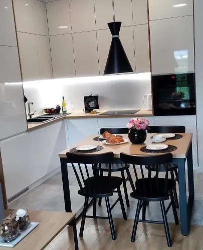 Nowoczesny Z Widokiem Na Park