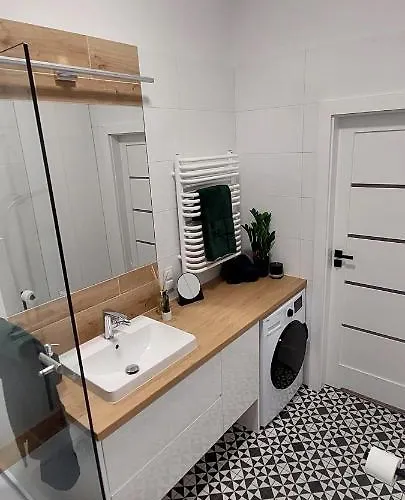 Nowoczesny Z Widokiem Na Park Апартаменти