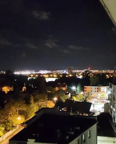 Nowoczesny Z Widokiem Na Park Апартаменти Ряшів